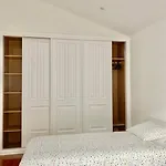 Lucerna, Con Piscina En Villa